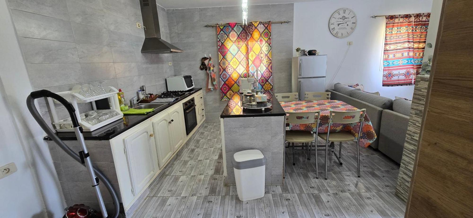 Ain Draham Sejour 1, Appartement Deux Pieces, Prive,Seulement Familles!!! Netflix, Youtube Eksteriør billede